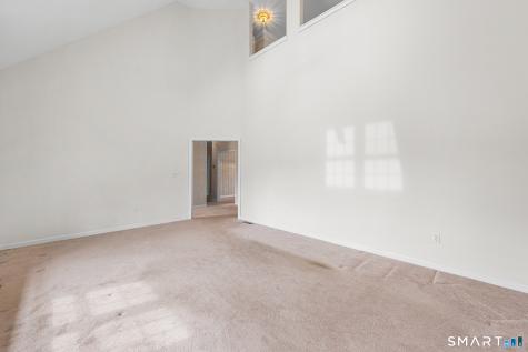 177 Thistle Pond Drive Bloomfield CT 06002