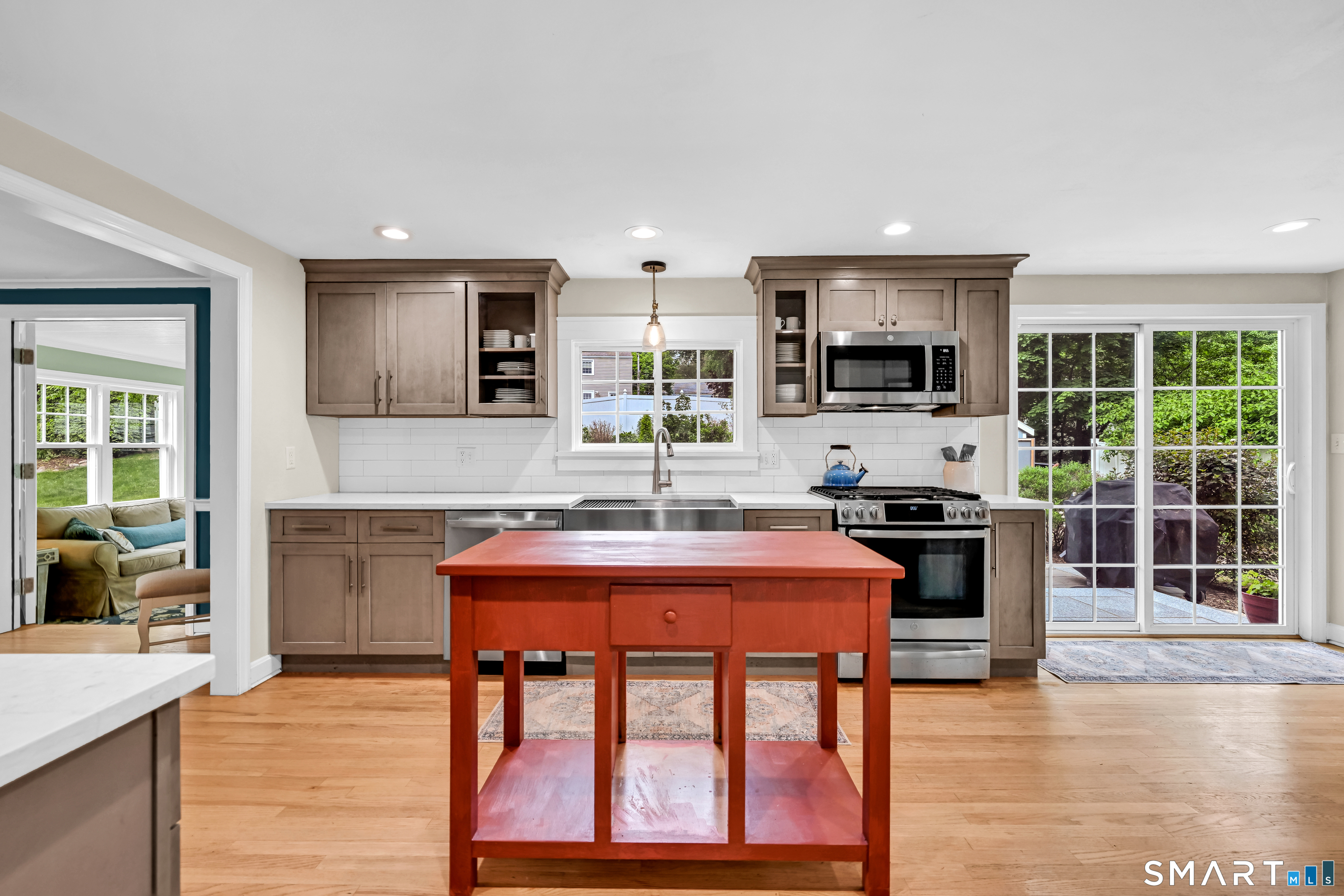 47 Spring Lane West Hartford CT 06107