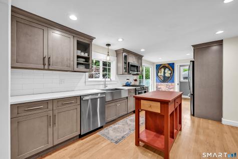 47 Spring Lane West Hartford CT 06107