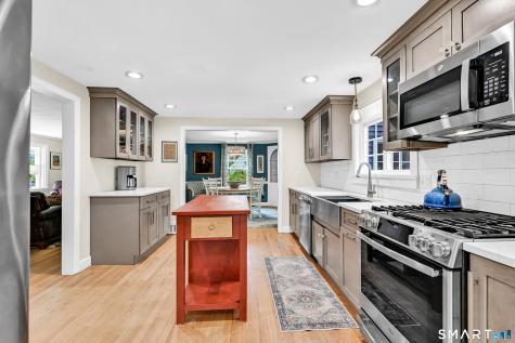 47 Spring Lane West Hartford CT 06107