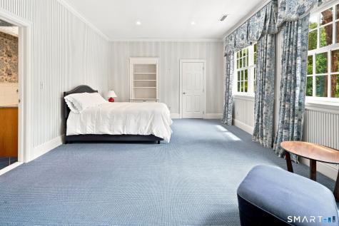 739 Lake Avenue Greenwich CT 06830