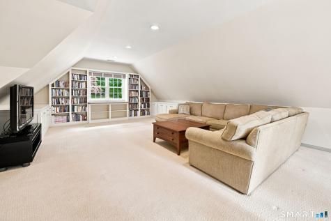 739 Lake Avenue Greenwich CT 06830