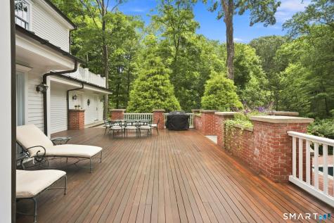 739 Lake Avenue Greenwich CT 06830
