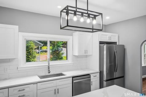 275 Riverview Avenue Shelton CT 06484