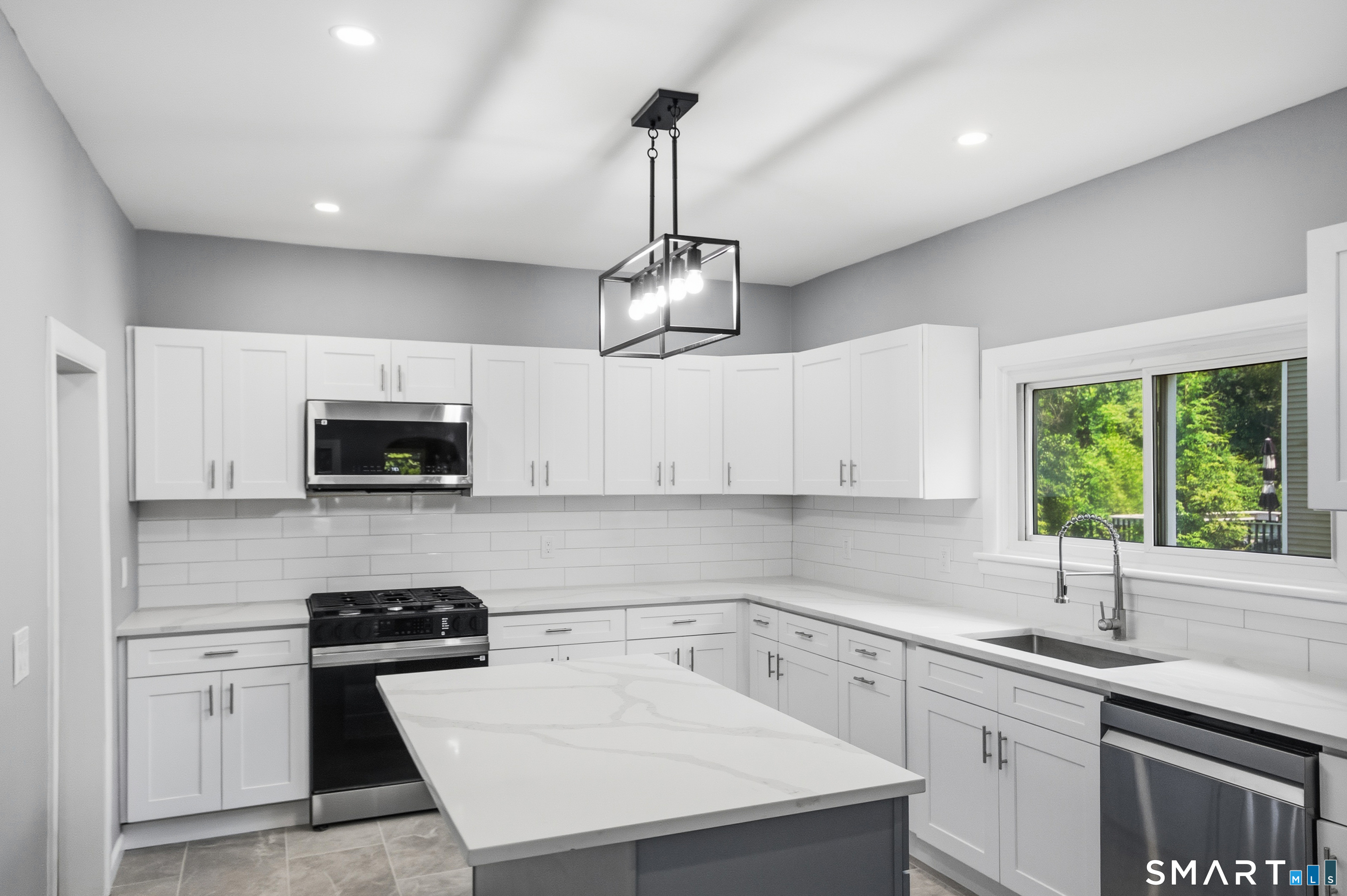 275 Riverview Avenue Shelton CT 06484