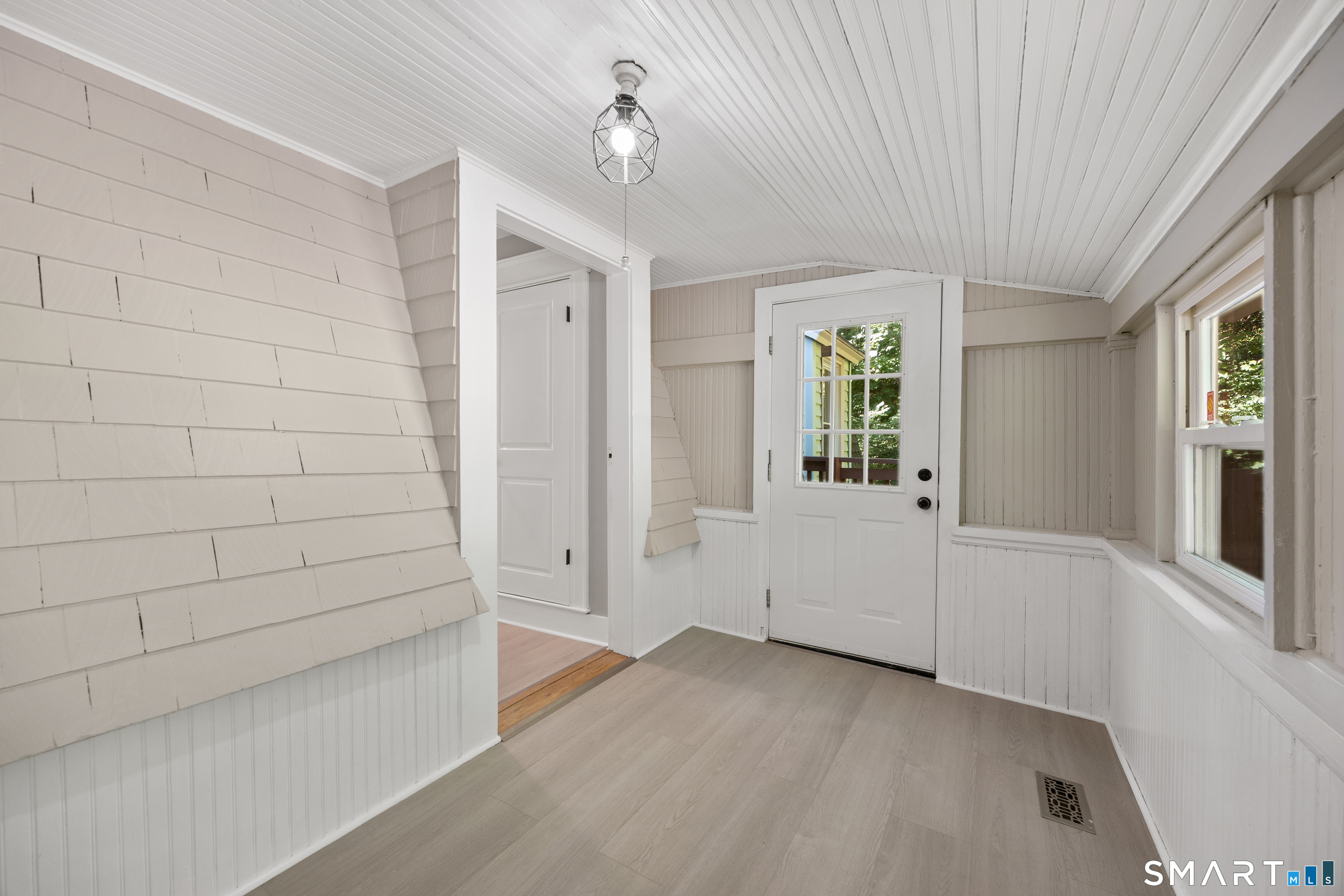 33 Monroe Street Shelton CT 06484
