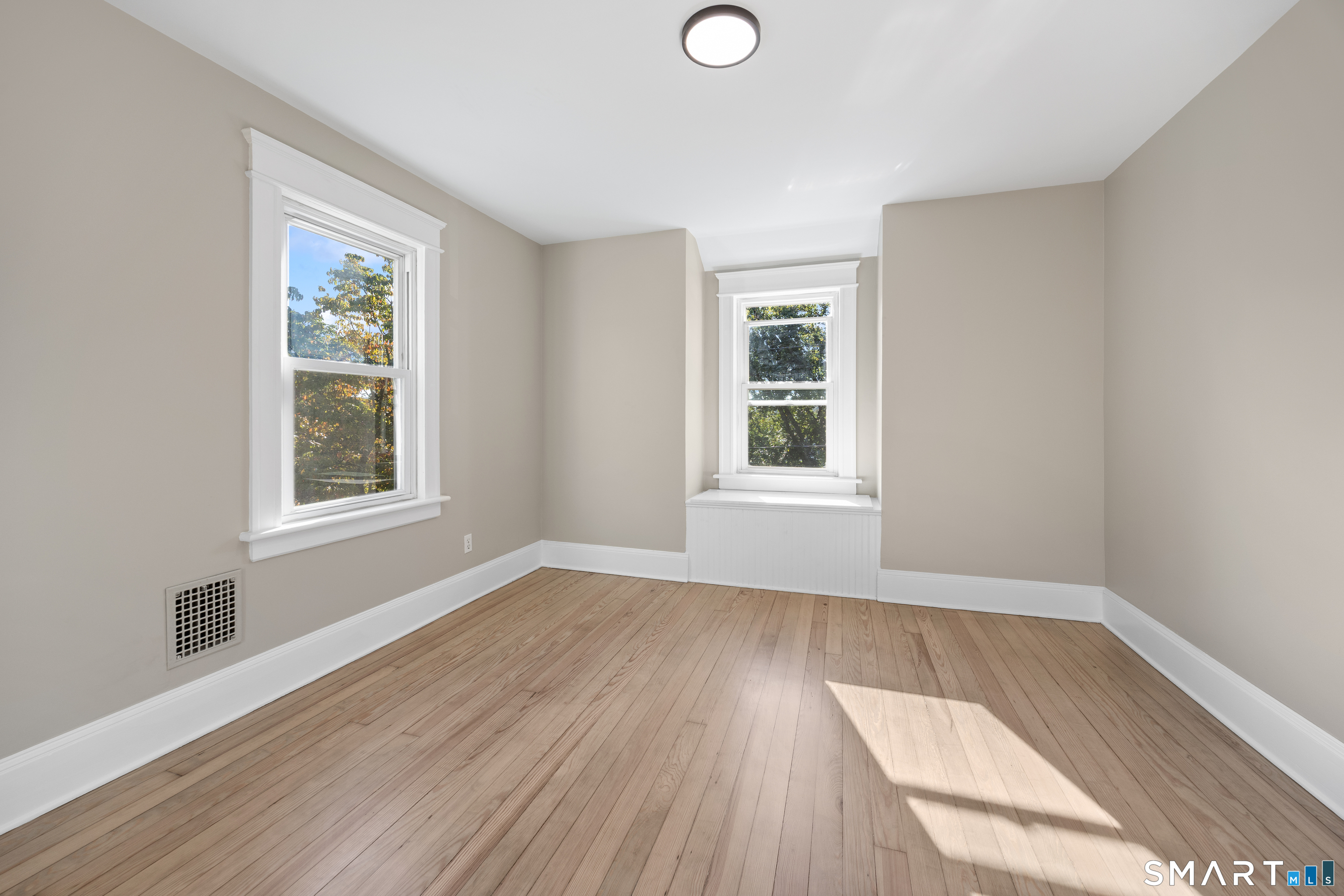 33 Monroe Street Shelton CT 06484