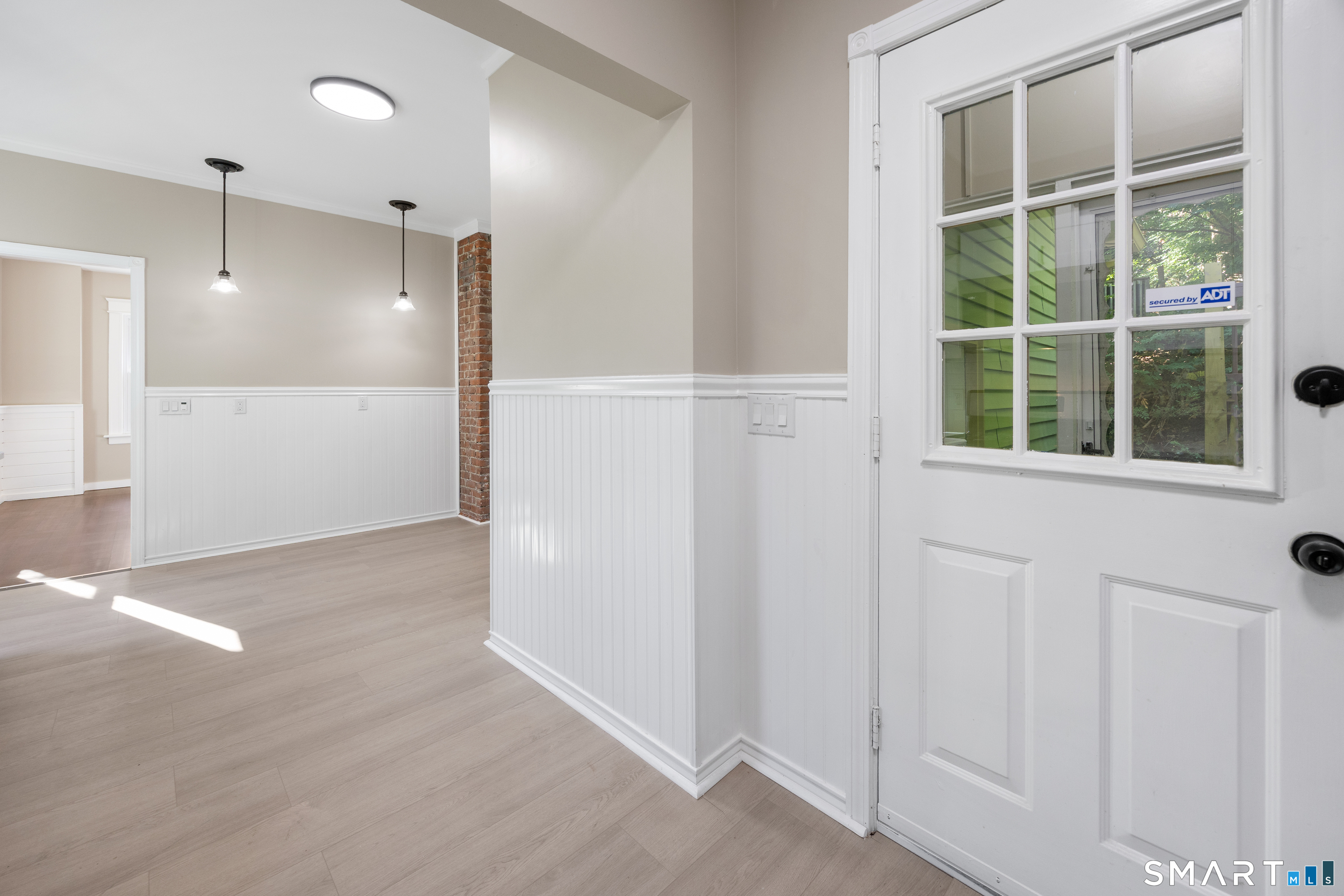 33 Monroe Street Shelton CT 06484