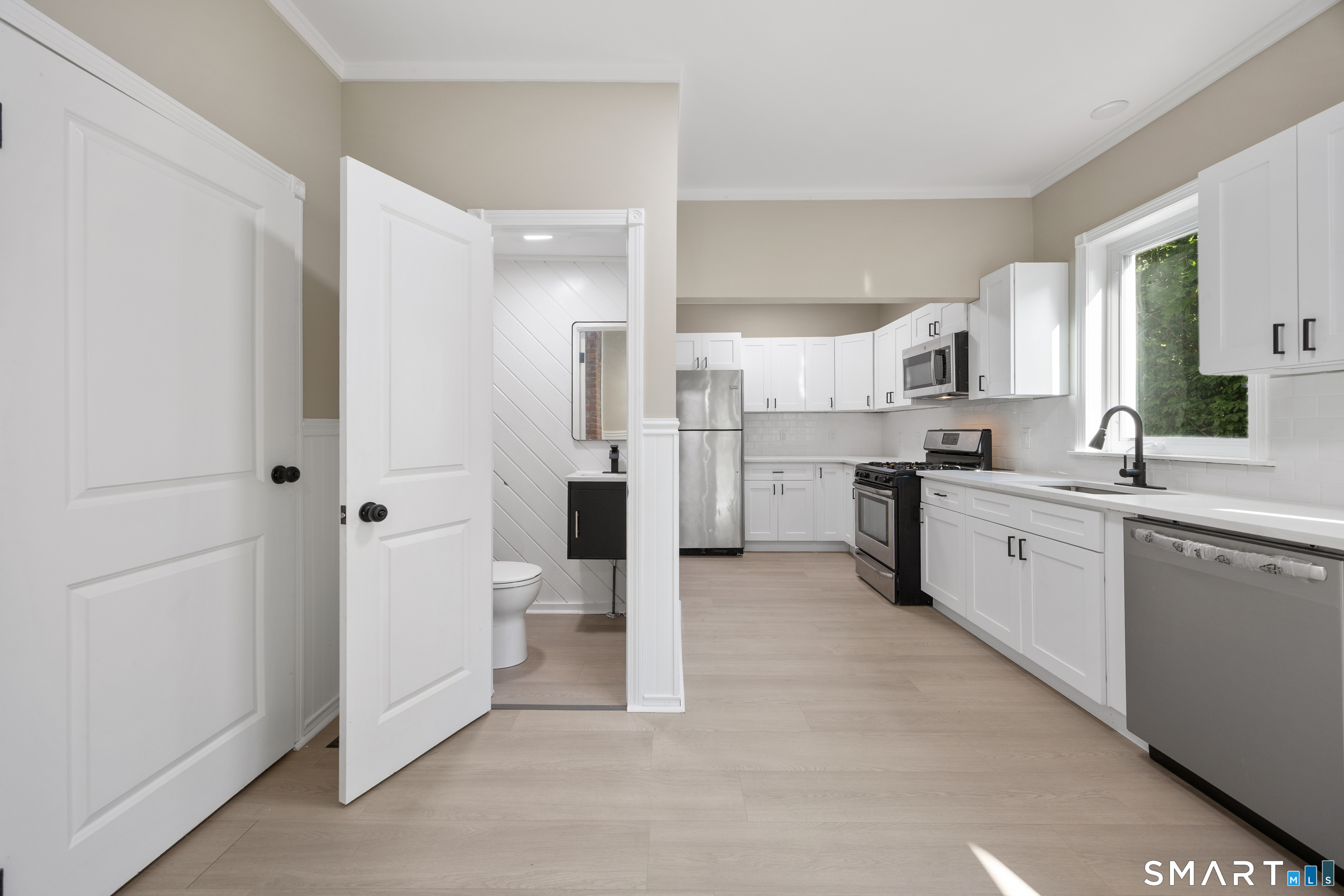 33 Monroe Street Shelton CT 06484
