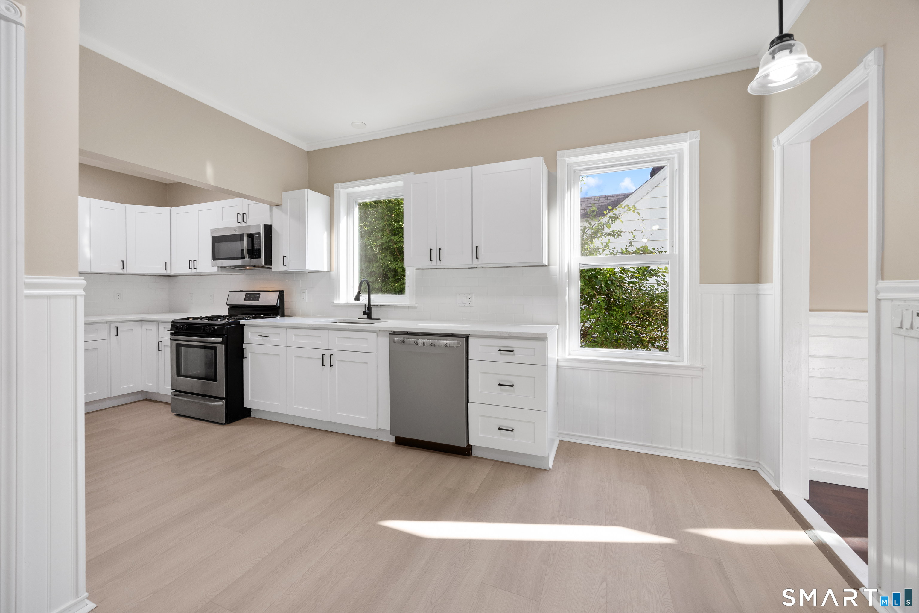 33 Monroe Street Shelton CT 06484