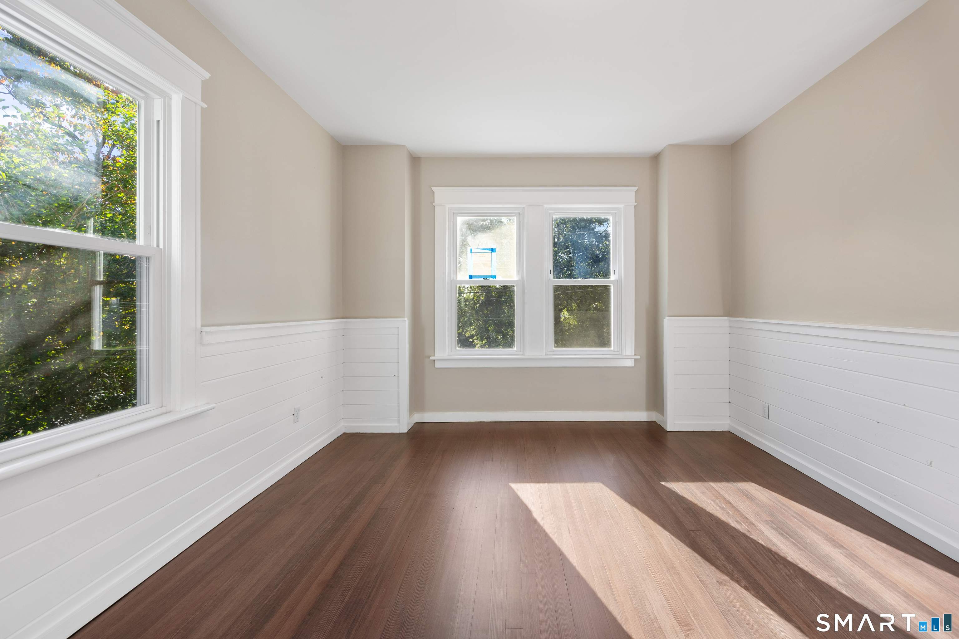 33 Monroe Street Shelton CT 06484