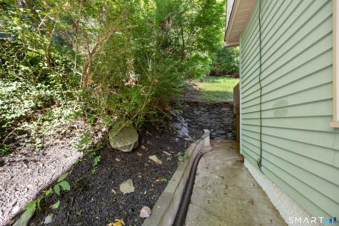 33 Monroe Street Shelton CT 06484