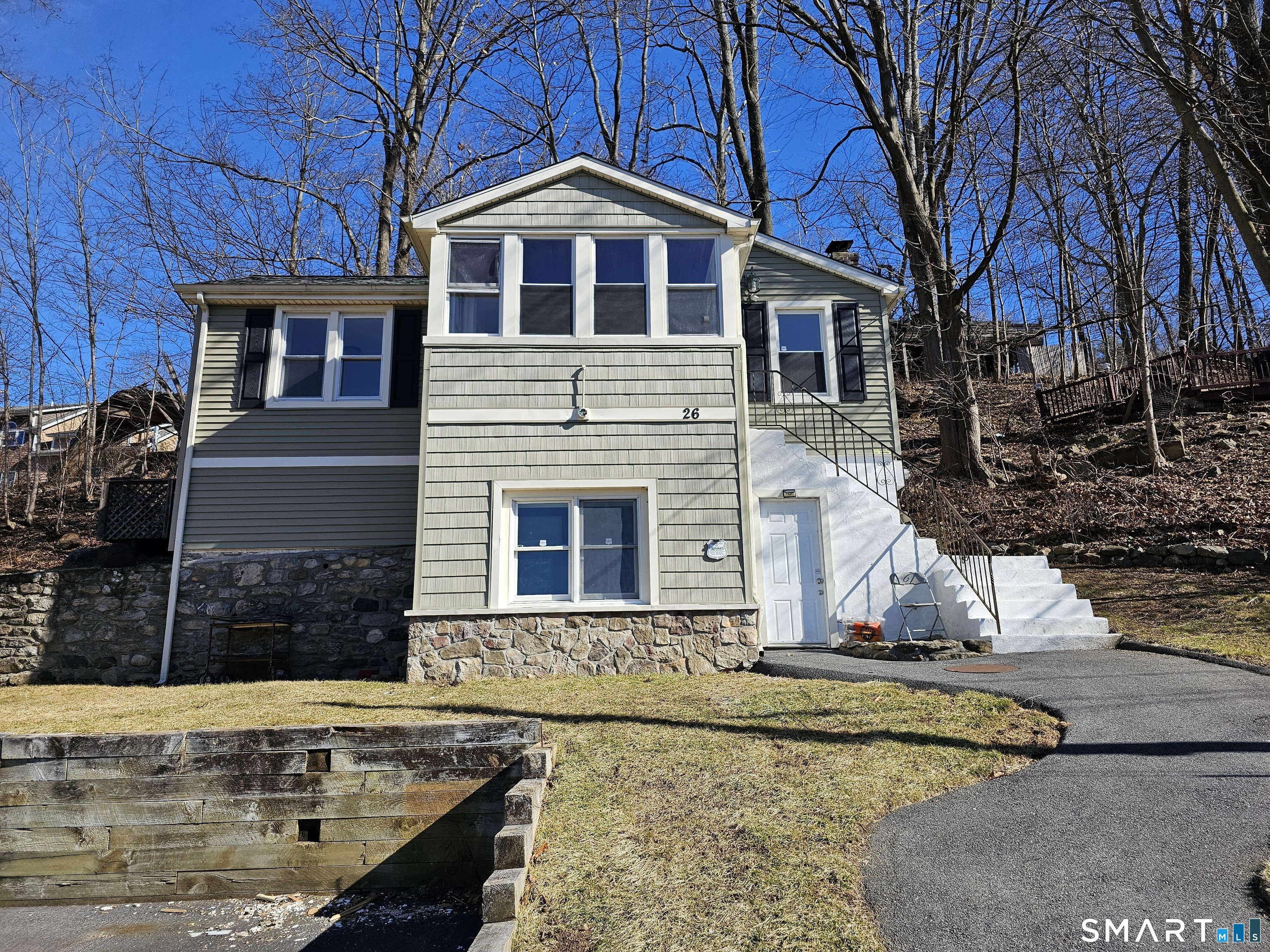 26 Calverton Drive New Fairfield CT 06812