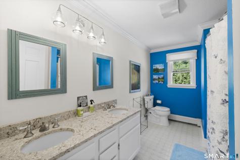 78 Spruceland Road Enfield CT 06082