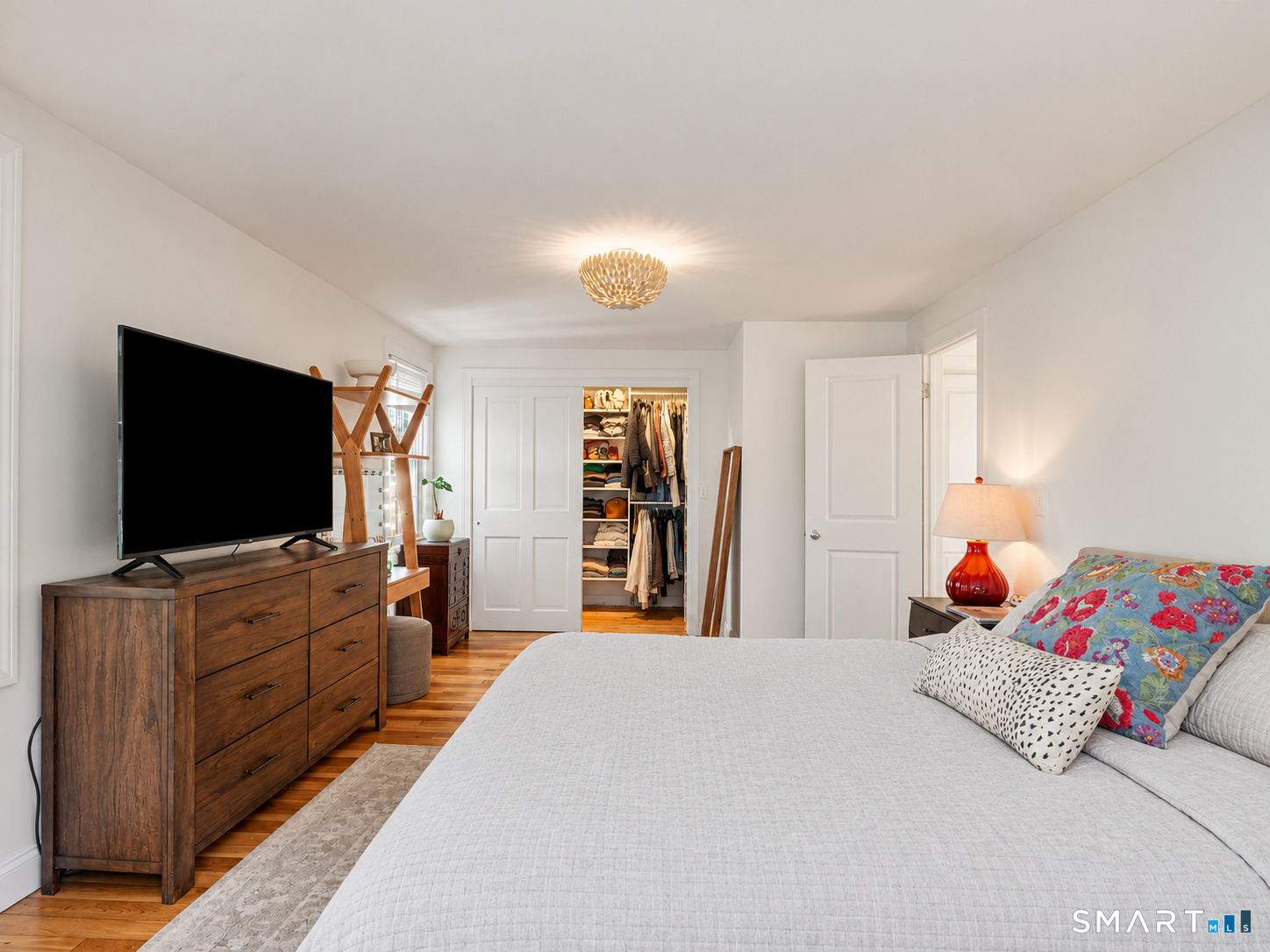 19 Ambler Drive Norwalk CT 06851