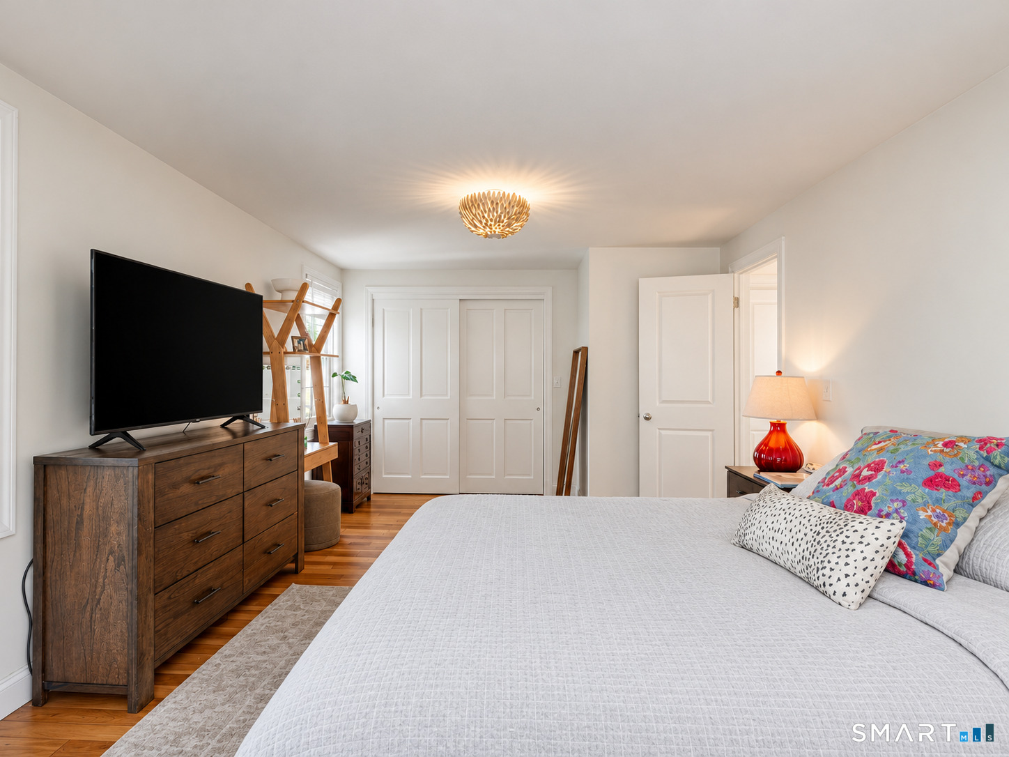 19 Ambler Drive Norwalk CT 06851