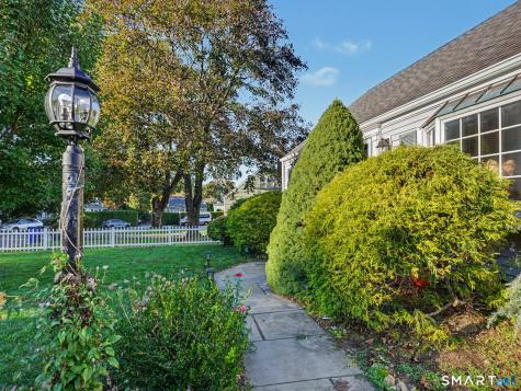 19 Ambler Drive Norwalk CT 06851