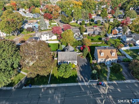 19 Ambler Drive Norwalk CT 06851