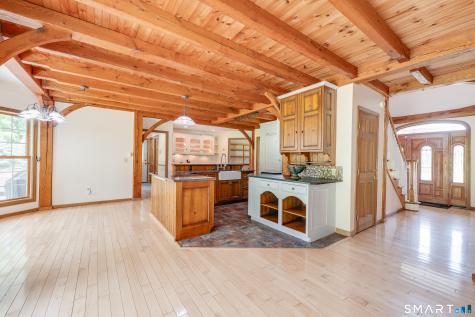904 South Grand Street East Granby CT 06026