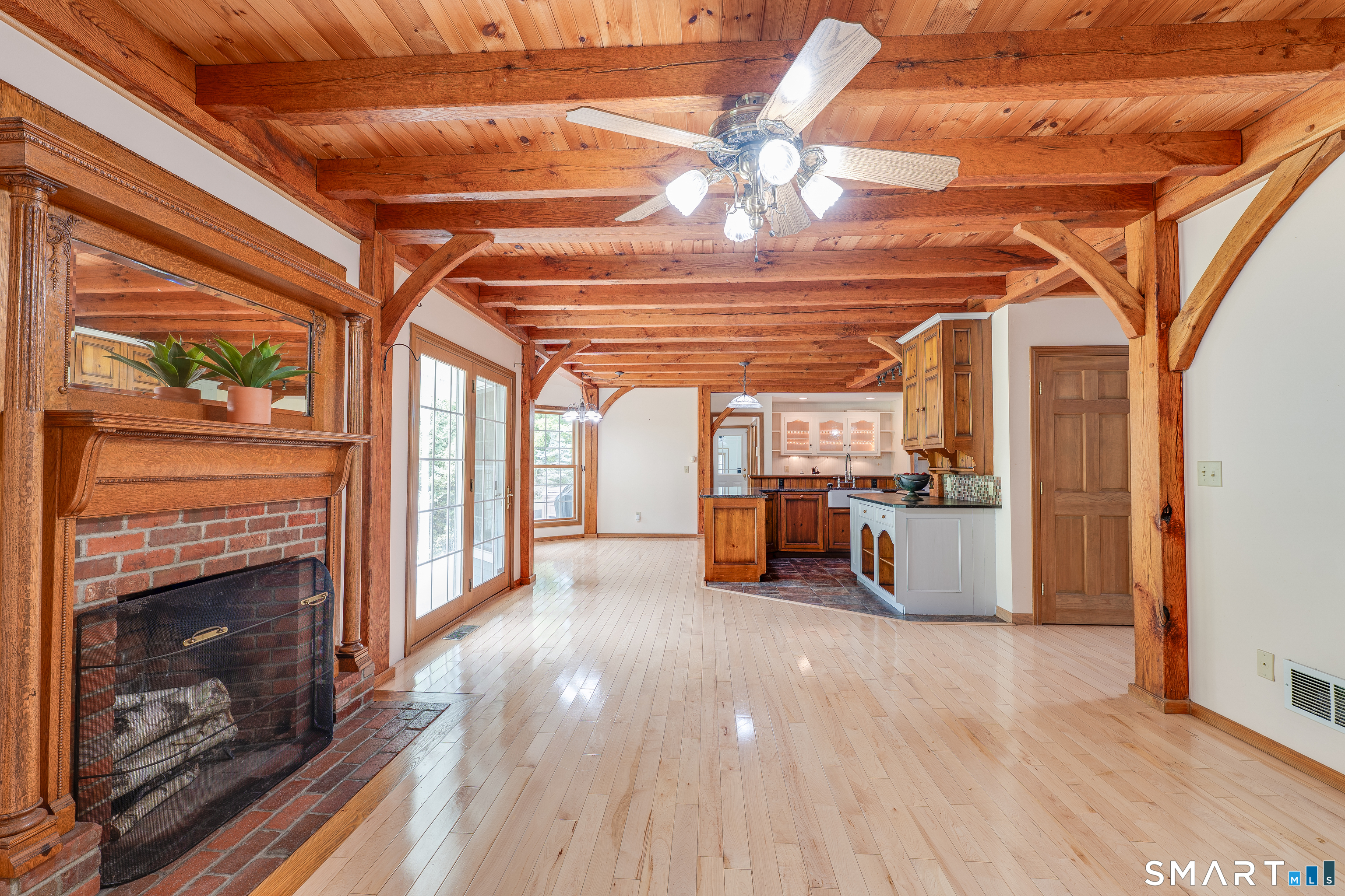 904 South Grand Street East Granby CT 06026