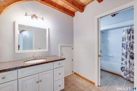 904 South Grand Street East Granby CT 06026