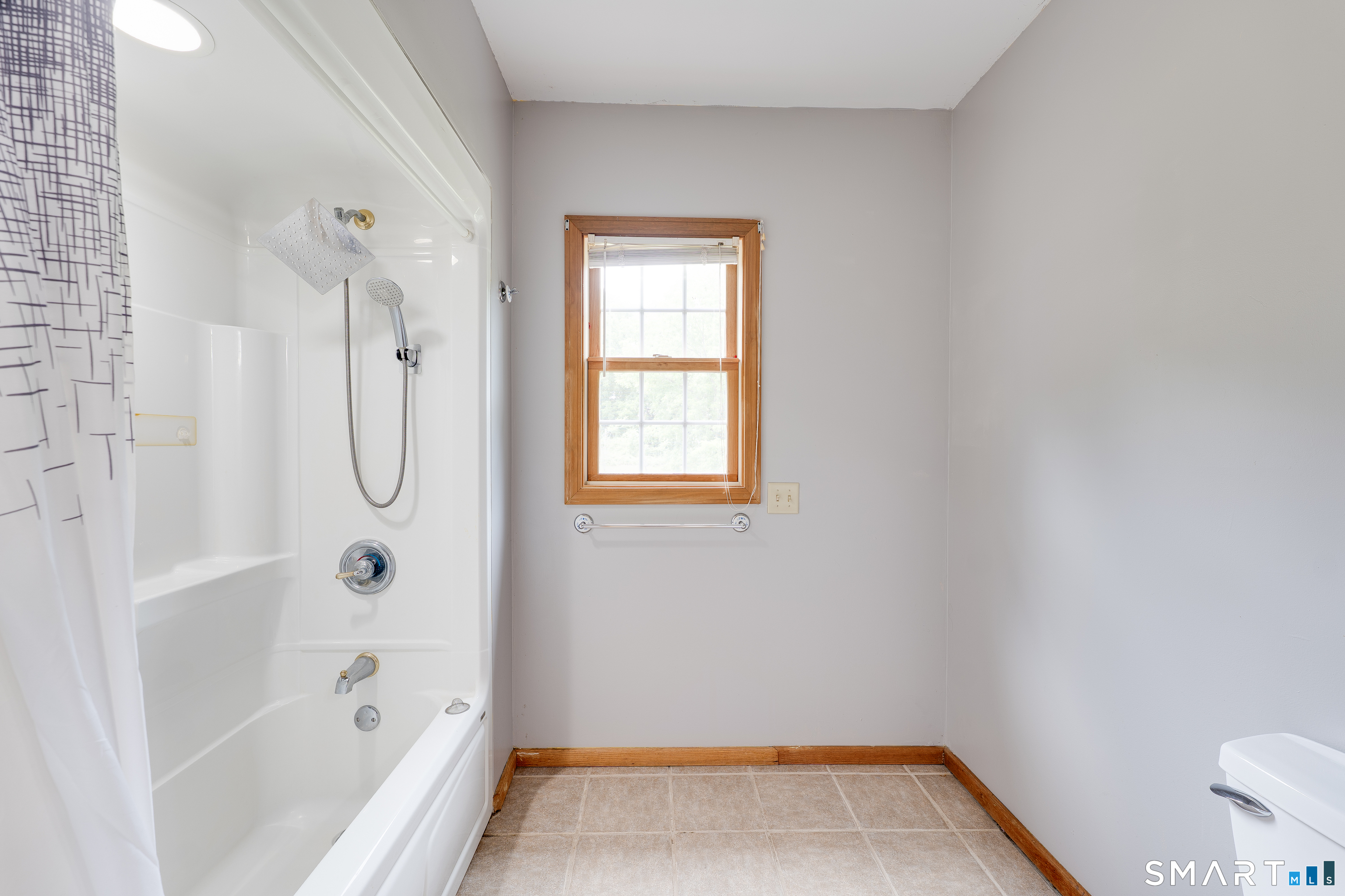 904 South Grand Street East Granby CT 06026