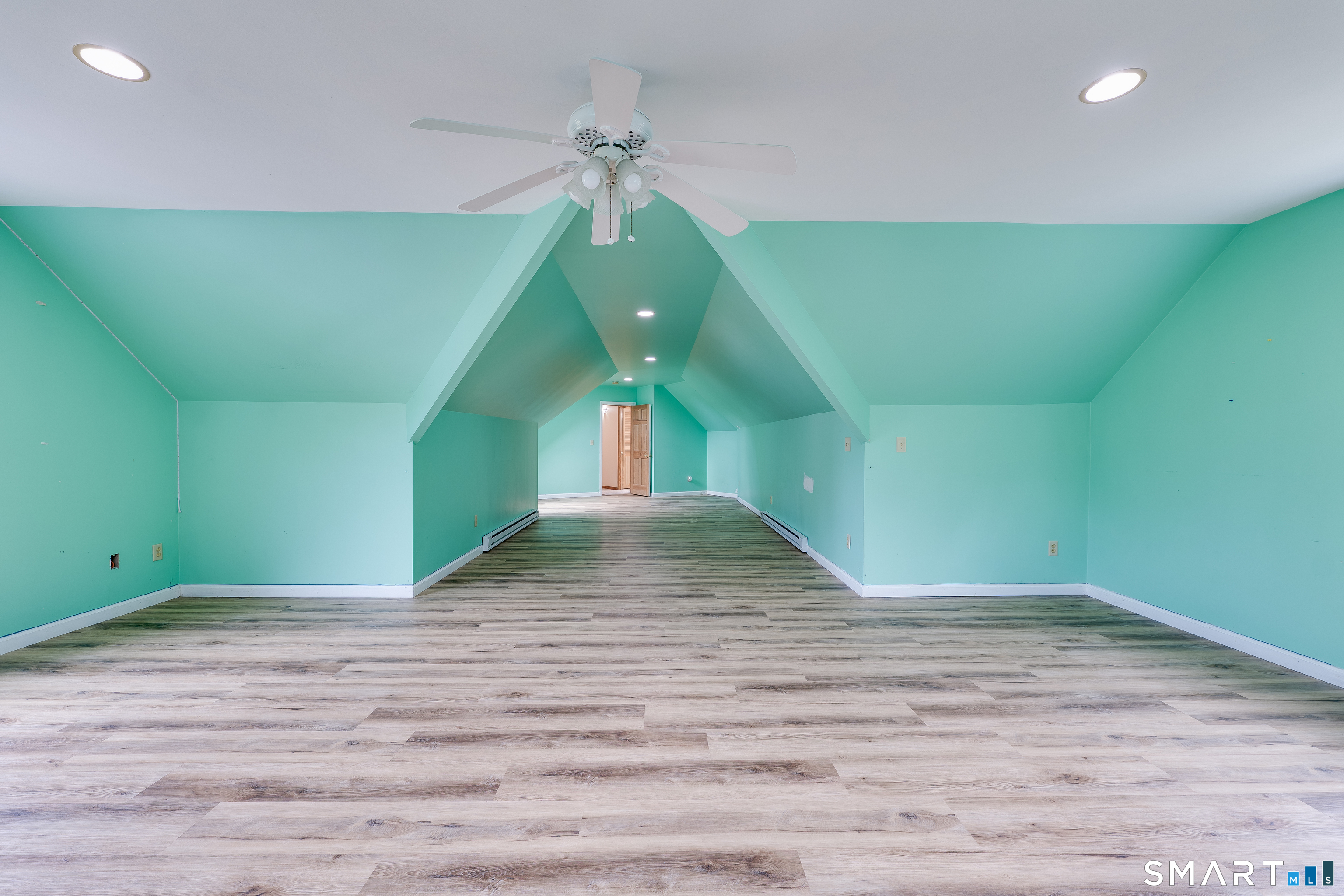 904 South Grand Street East Granby CT 06026