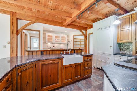 904 South Grand Street East Granby CT 06026