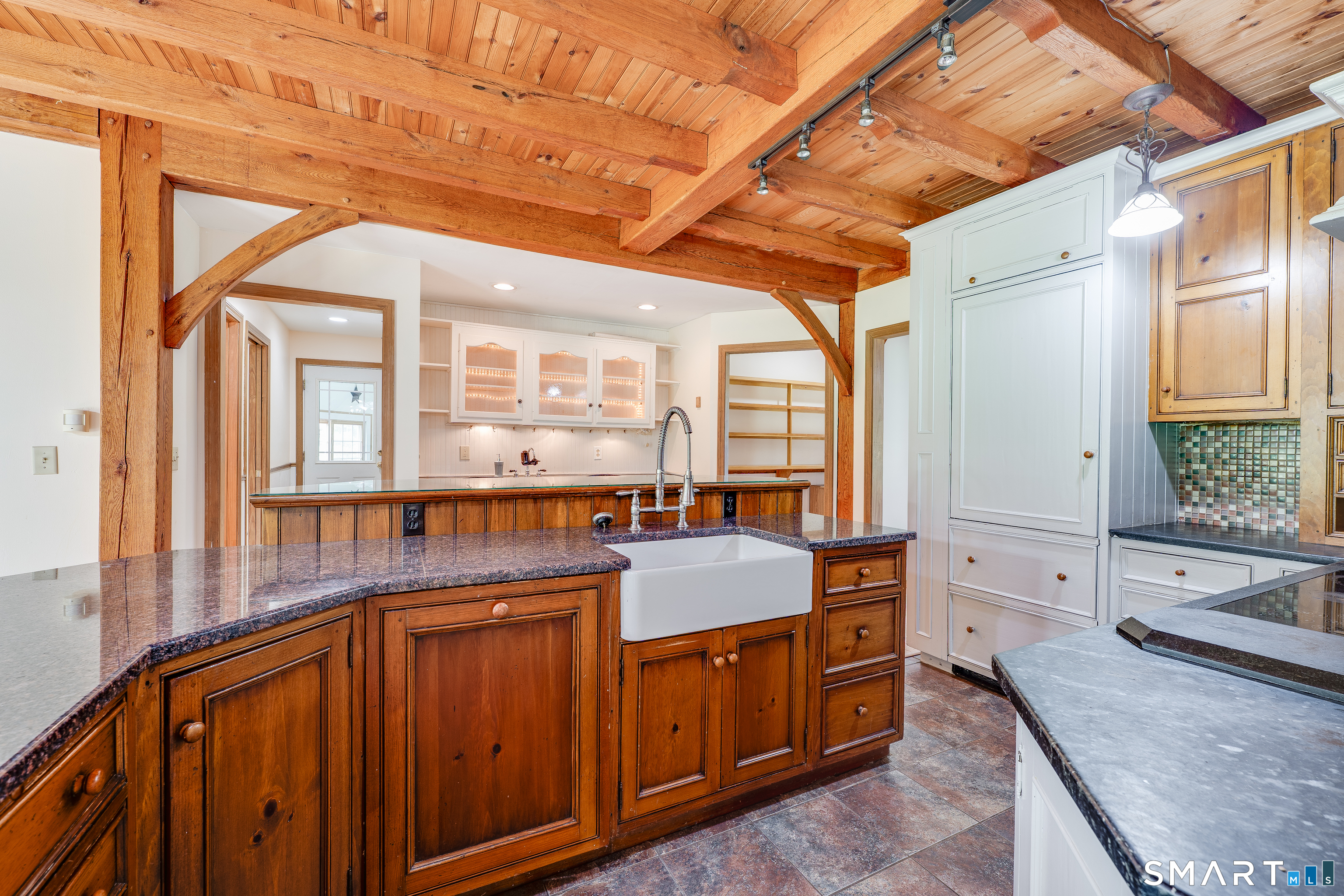 904 South Grand Street East Granby CT 06026