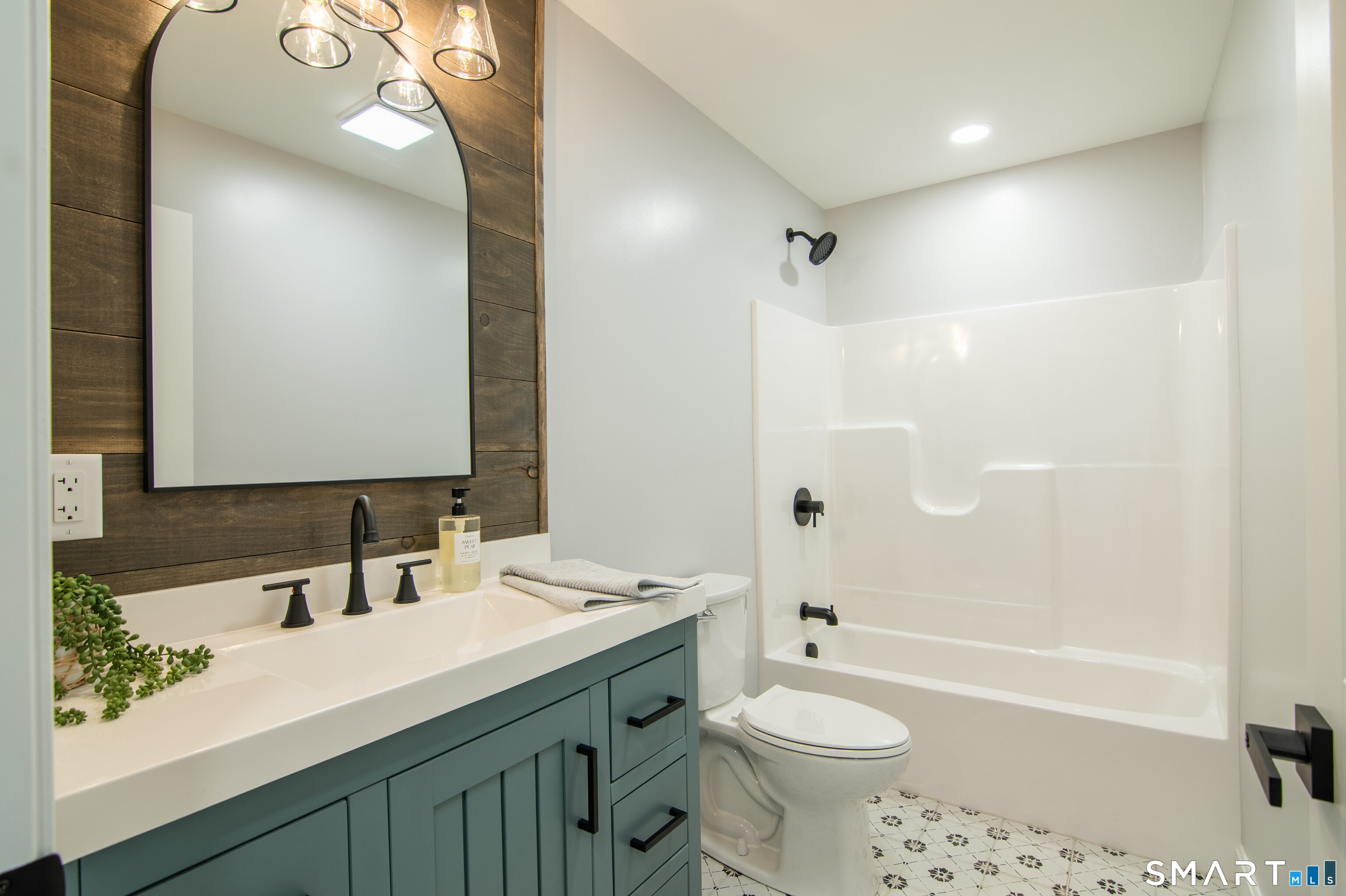 344 Sabin Street Putnam CT 06260