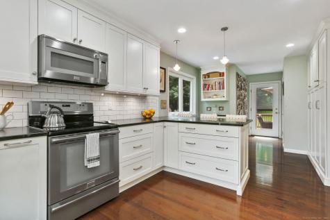 148 Bayberry Hill Road Ridgefield CT 06877
