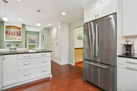 148 Bayberry Hill Road Ridgefield CT 06877