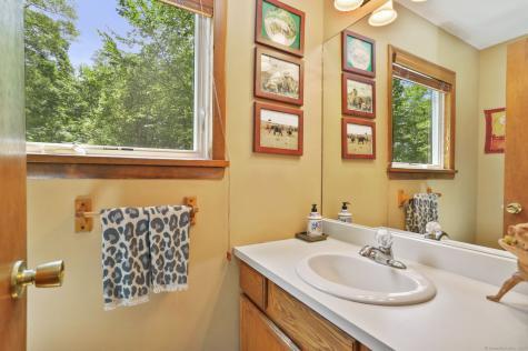 148 Bayberry Hill Road Ridgefield CT 06877