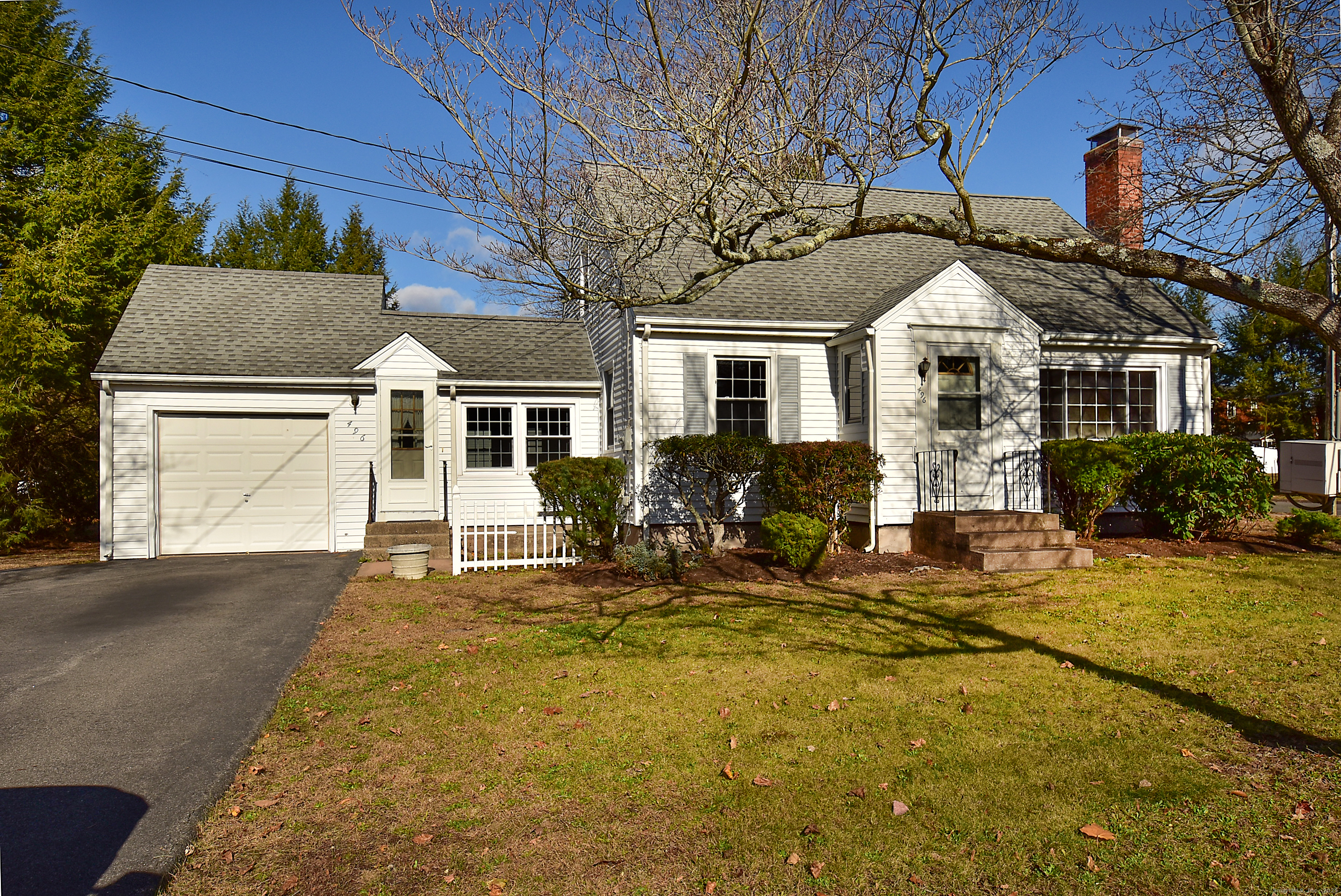 496 Hills Street East Hartford CT 06118