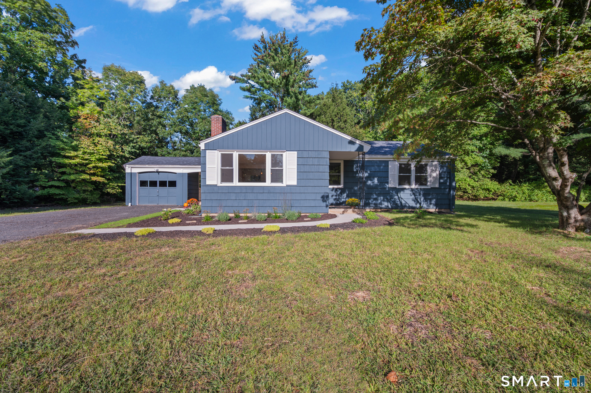 4 Woodcliff Drive Granby CT 06035