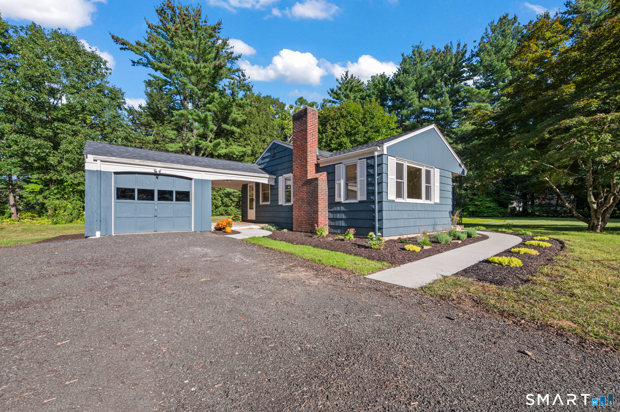 4 Woodcliff Drive Granby CT 06035