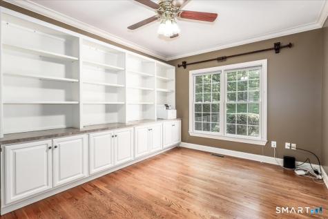 10 Canterbury Lane Newtown CT 06482