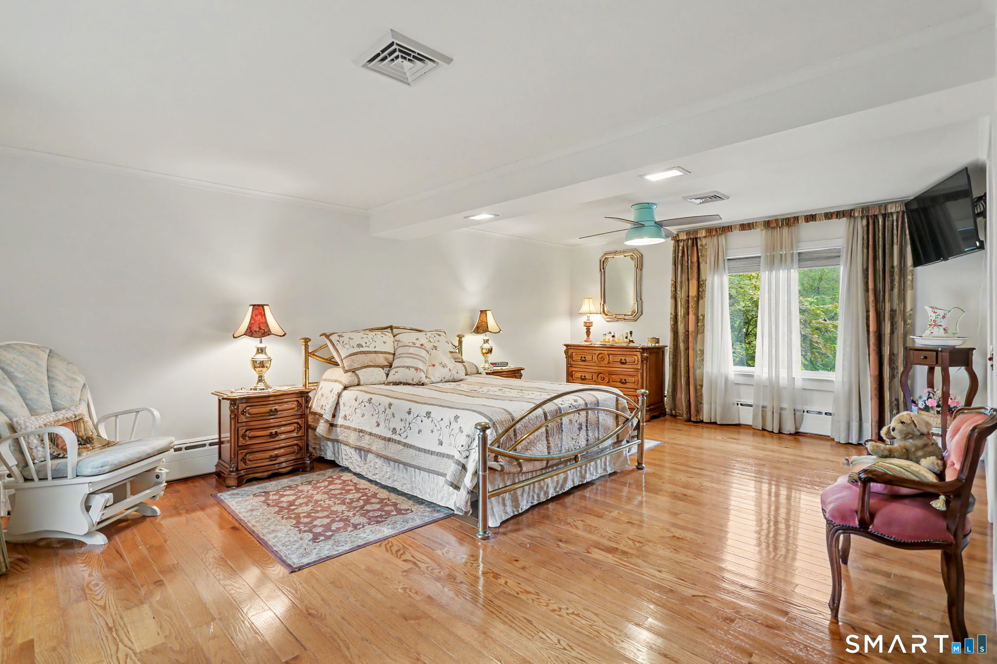 17 Little Plain Road Trumbull CT 06611