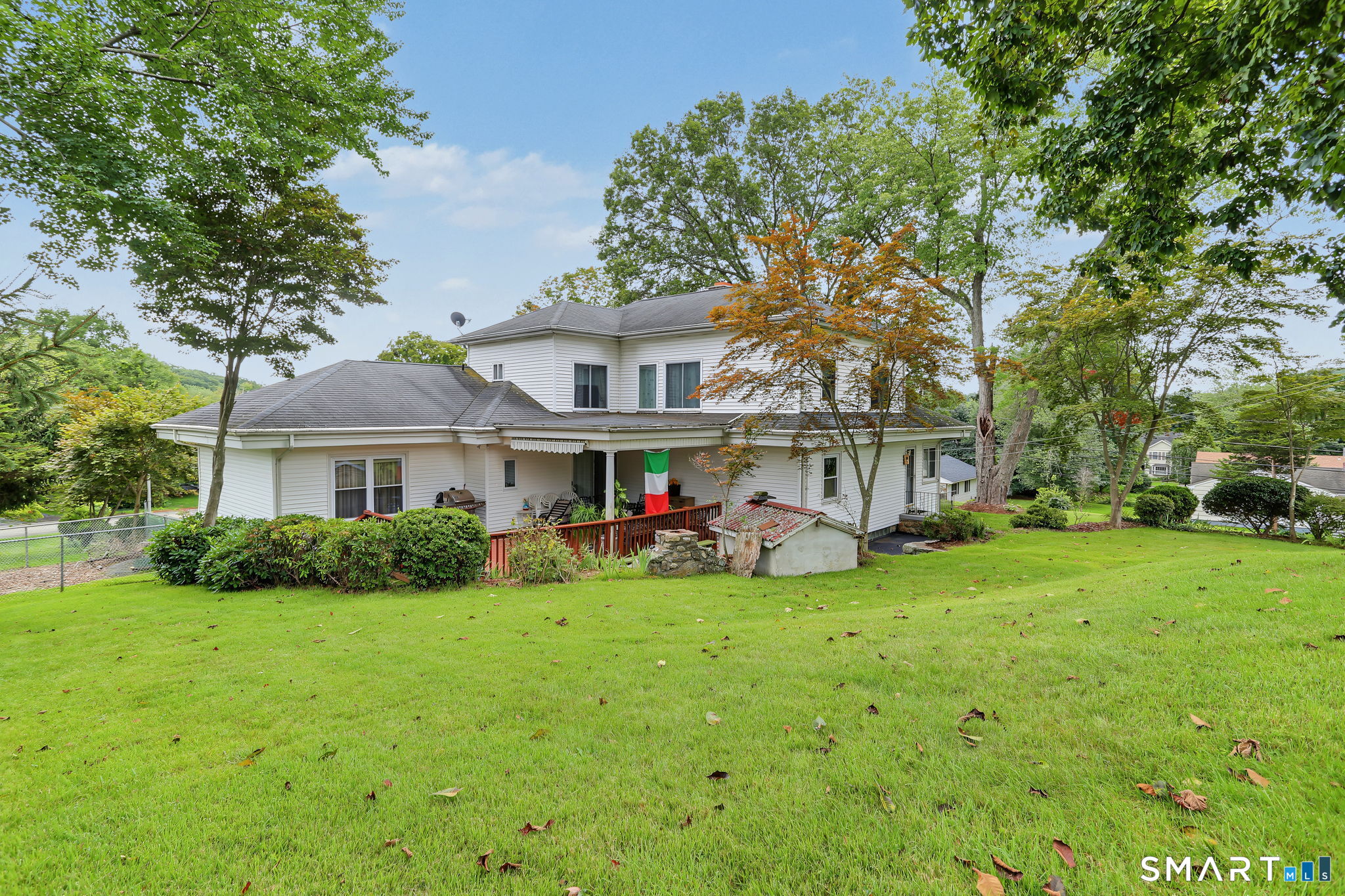 17 Little Plain Road Trumbull CT 06611