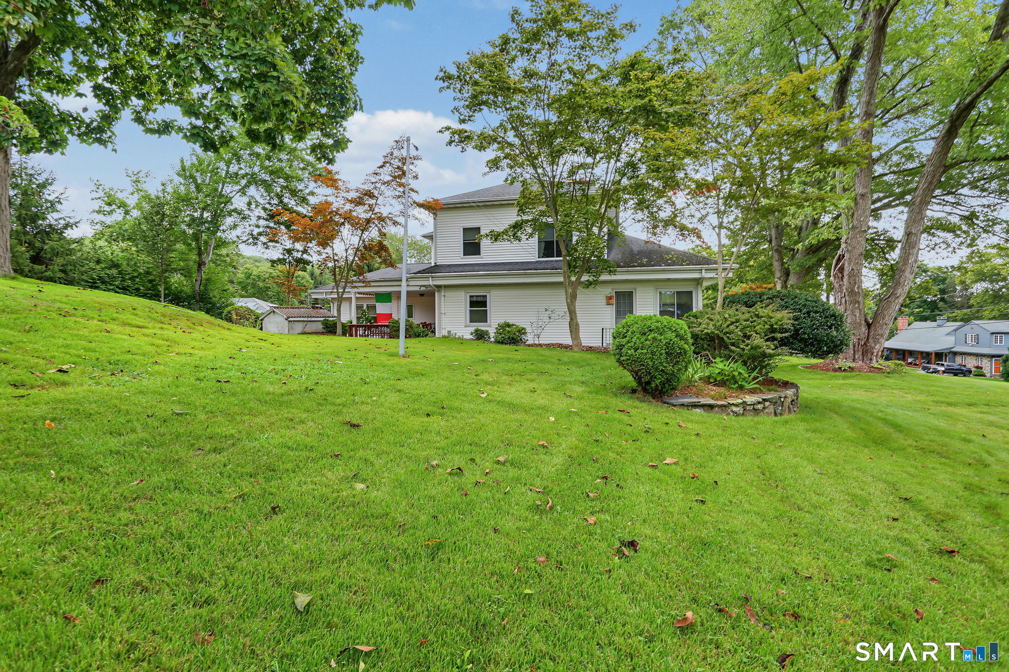 17 Little Plain Road Trumbull CT 06611