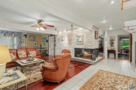 17 Little Plain Road Trumbull CT 06611