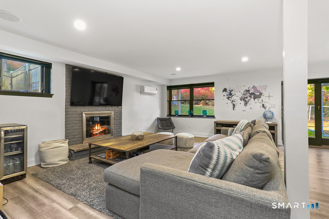 1 Angora Road Westport CT 06880