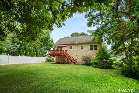 10 West Street Woodbridge CT 06525