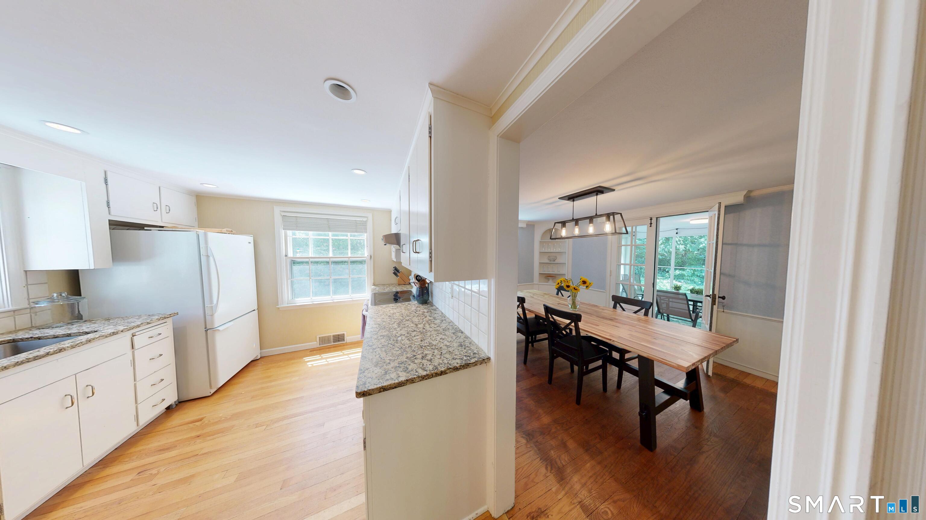 76 Hillsboro Drive West Hartford CT 06107