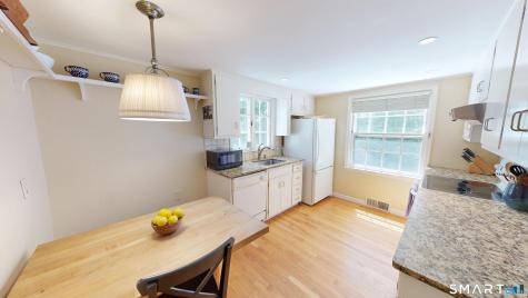 76 Hillsboro Drive West Hartford CT 06107