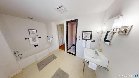 76 Hillsboro Drive West Hartford CT 06107