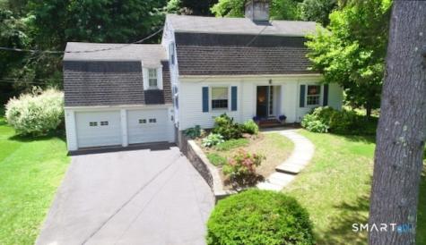 76 Hillsboro Drive West Hartford CT 06107