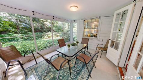 76 Hillsboro Drive West Hartford CT 06107