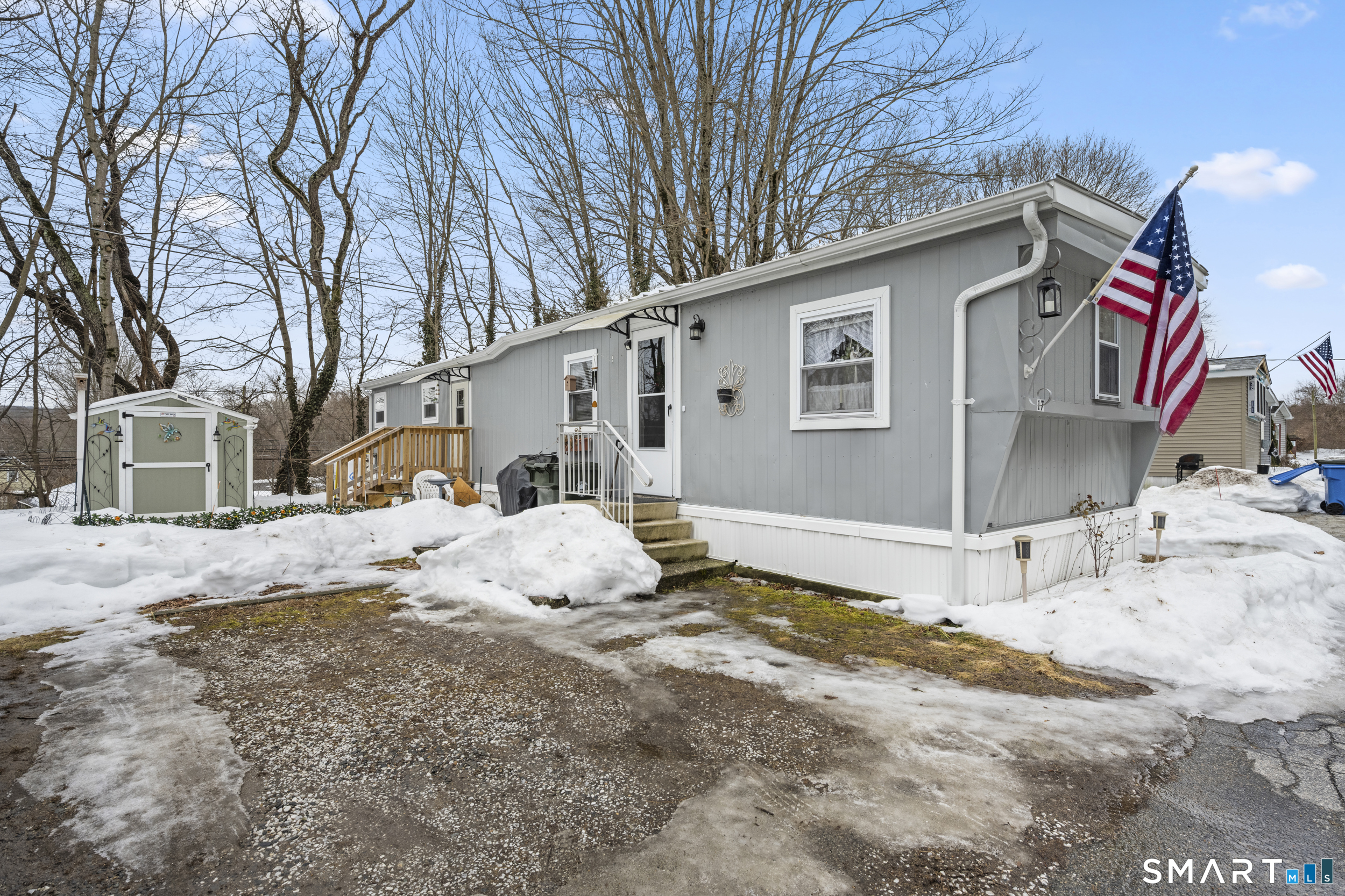 44 Norwich Avenue Norwich CT 06360