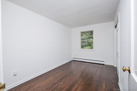 17 Grays Farm Road Weston CT 06883